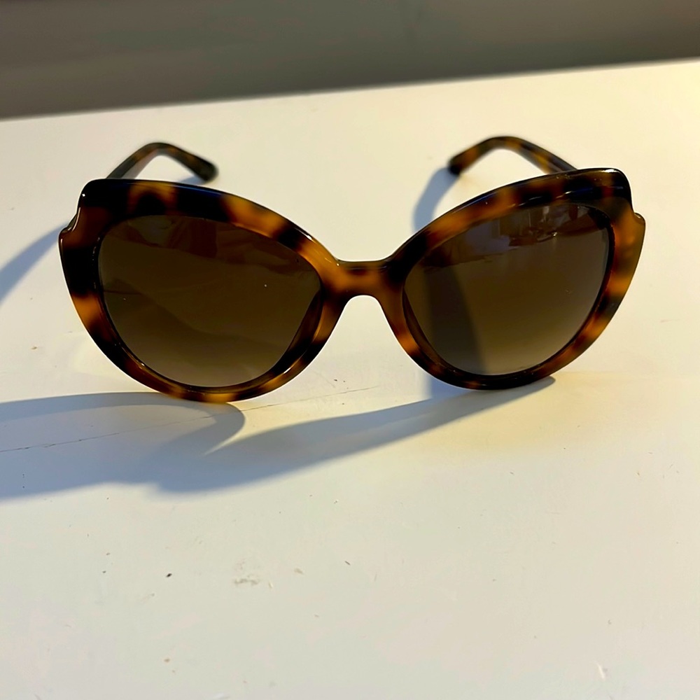 Marc Jacob’s Cat Eye Tortoise Shell Sunglasses